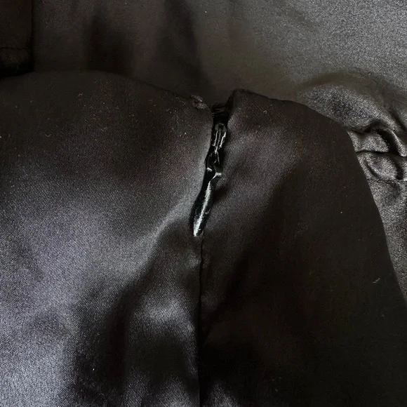 Urban Outfitters Satin Skirt Medium - Picture 6 of 11